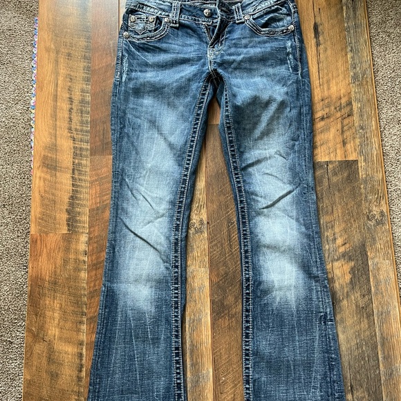 Miss Me Boot Cut jeans - Picture 3 of 12